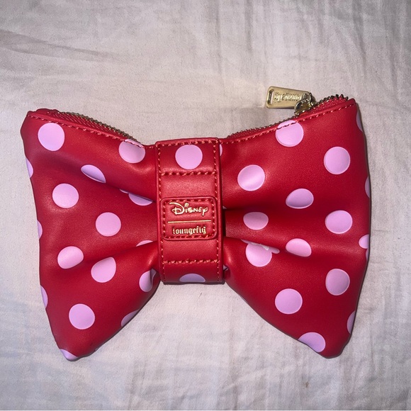 Loungefly Like New Minnie Bow Small Pouch - Picture 2 of 10